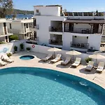 Hotel Salinas 3*
