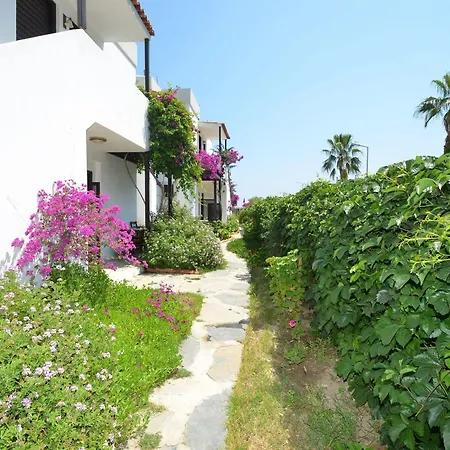 Hotel Salinas Bodrum-boutique Concept 3*