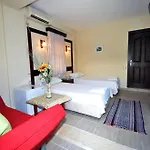 Salinas Hotel