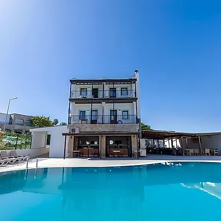 Salinas Hotel 3*