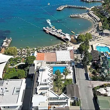 Salinas Ξενοδοχείο 3*